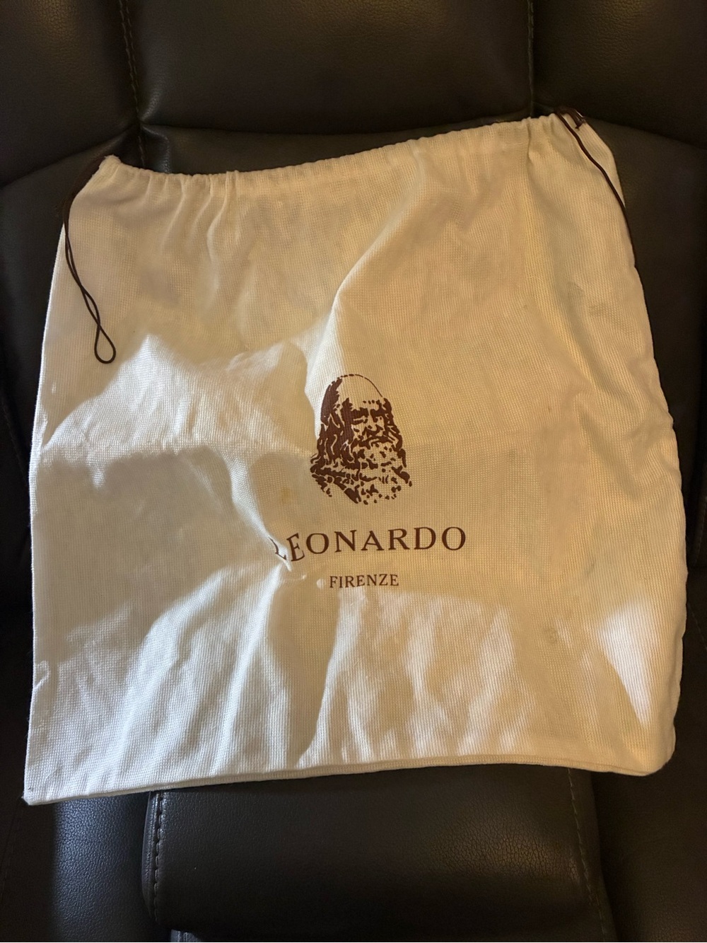 Leonardo Firenze Fabric Drawstring Dust Bag w/Drawstring Closure - Cream
